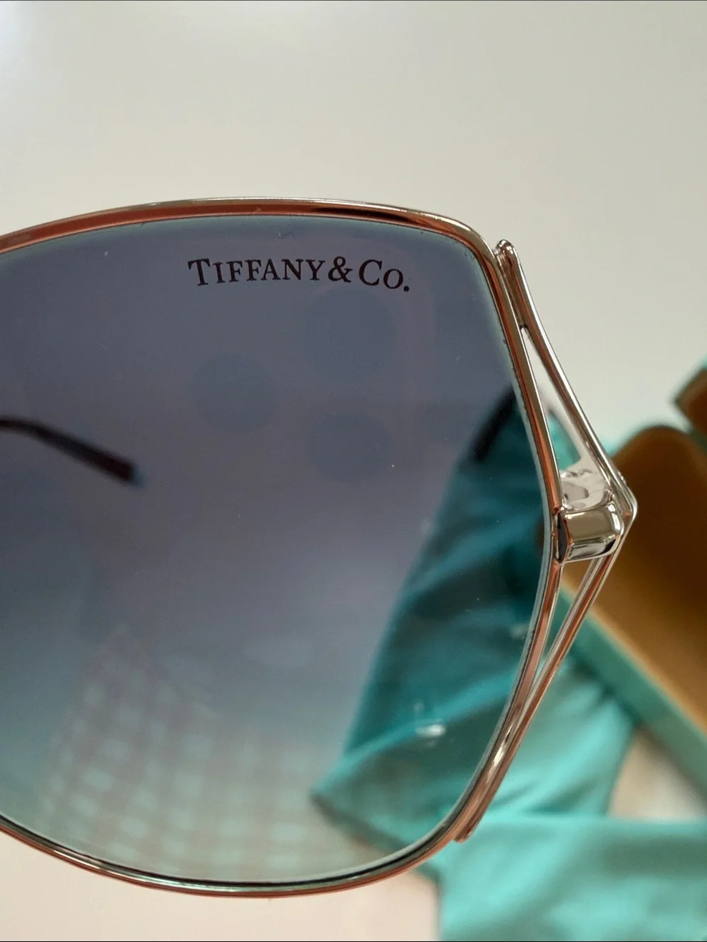 Tiffany & Co. 100% authentic